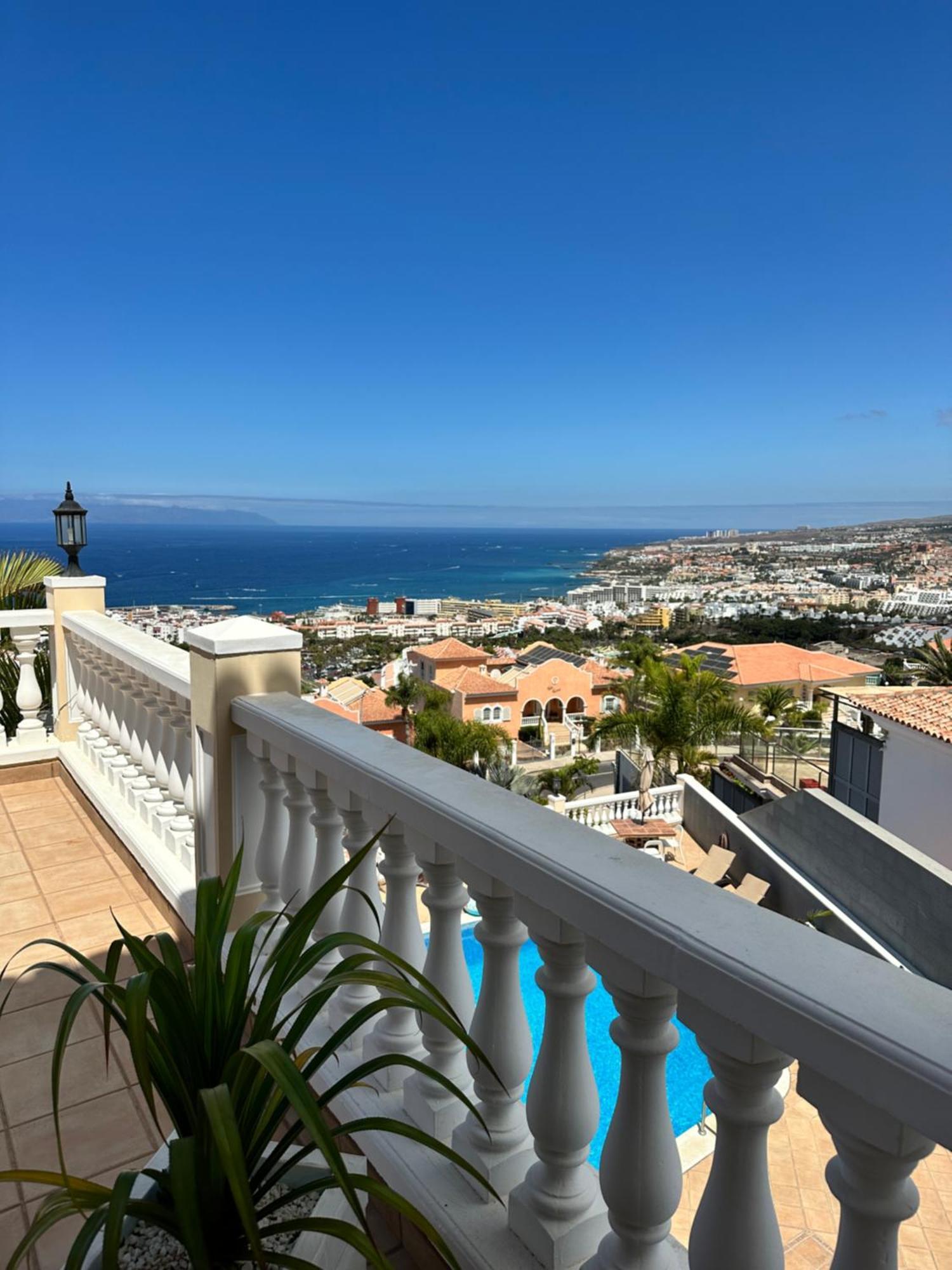 Boutique Villa Leicht & Friends Costa Adeje  Exterior photo