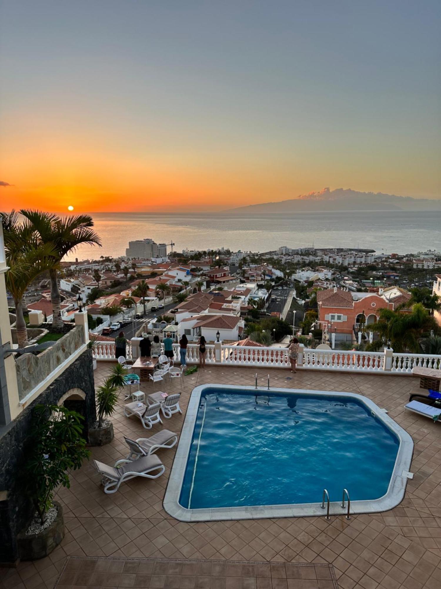 Boutique Villa Leicht & Friends Costa Adeje  Exterior photo