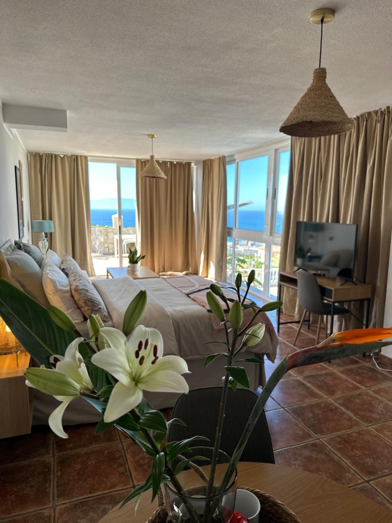 Boutique Villa Leicht & Friends Costa Adeje  Exterior photo