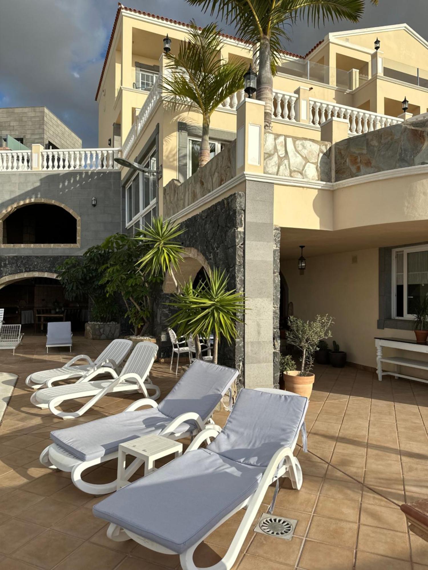 Boutique Villa Leicht & Friends Costa Adeje  Exterior photo